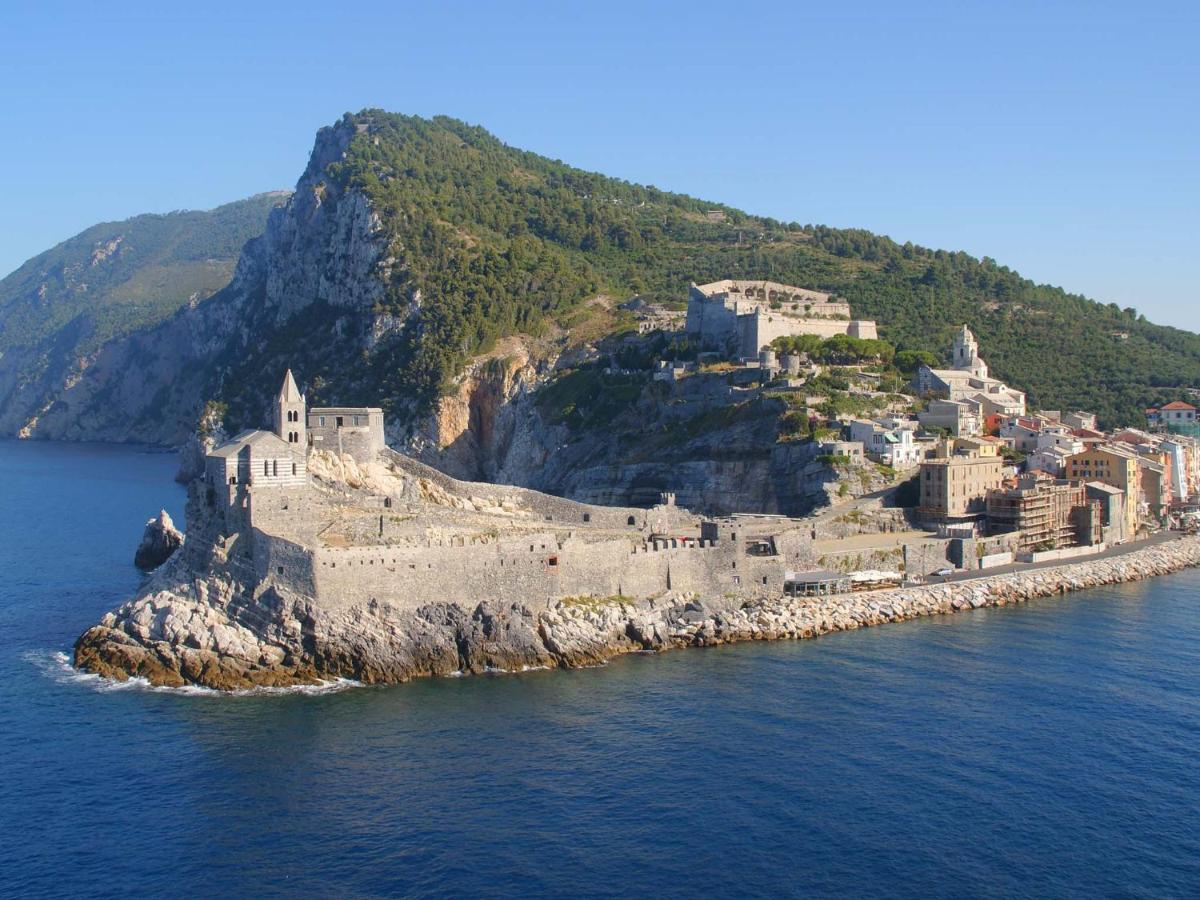 L'Oasi Tra Mare E Monti Villa Леричи Екстериор снимка